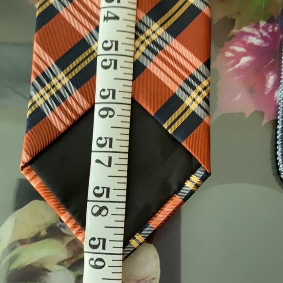 Vanheusen Plaid Mens One Size 100% Silk Freestyle Tie - Picture 5 of 6